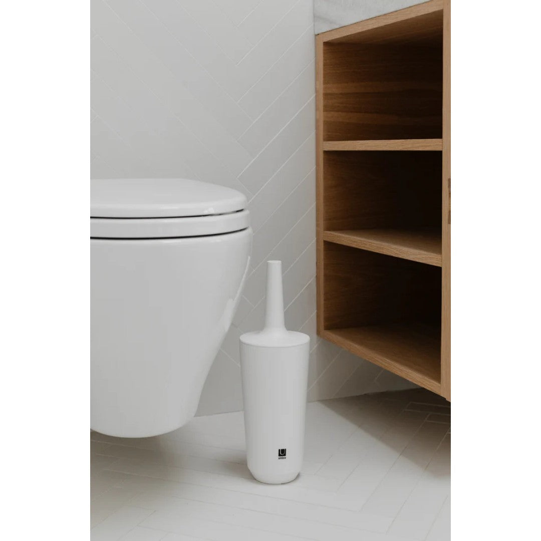 Umbra Corsa Toilet Brush - White - iQ living