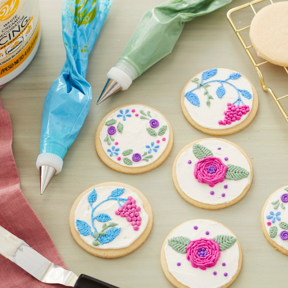 Wilton Writing Decorating Tip 4-Piece Set