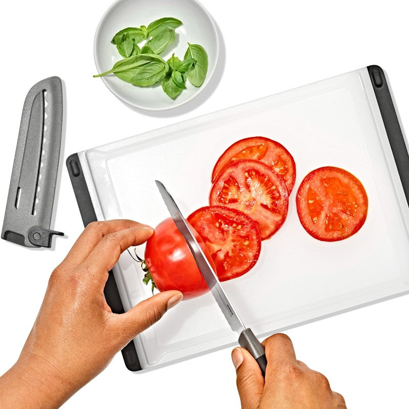 OXO Good Grips Serrated Utility Knife 5"