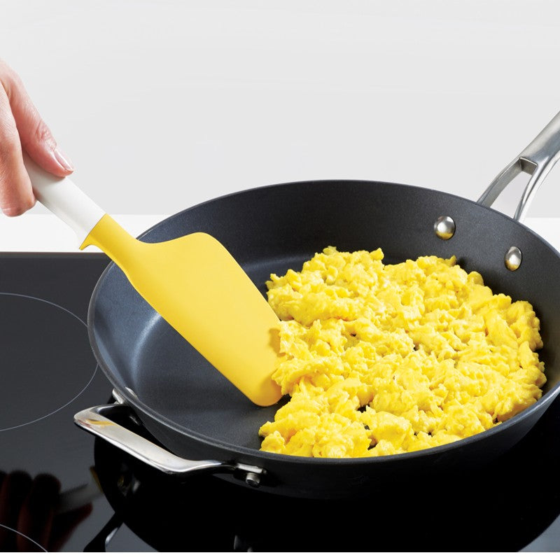 Joseph Joseph Elevate Egg Spatula - iQ living