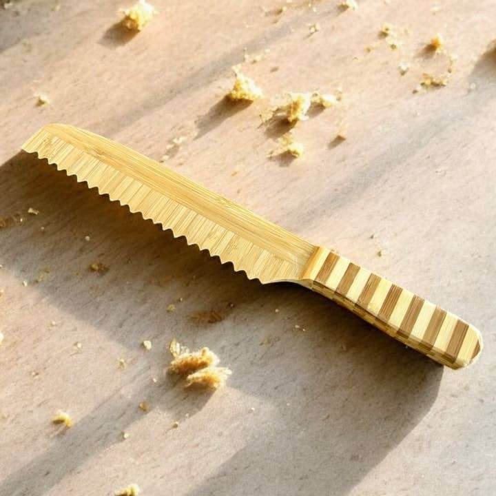 Bamboo Switch Serrated Bread Knife