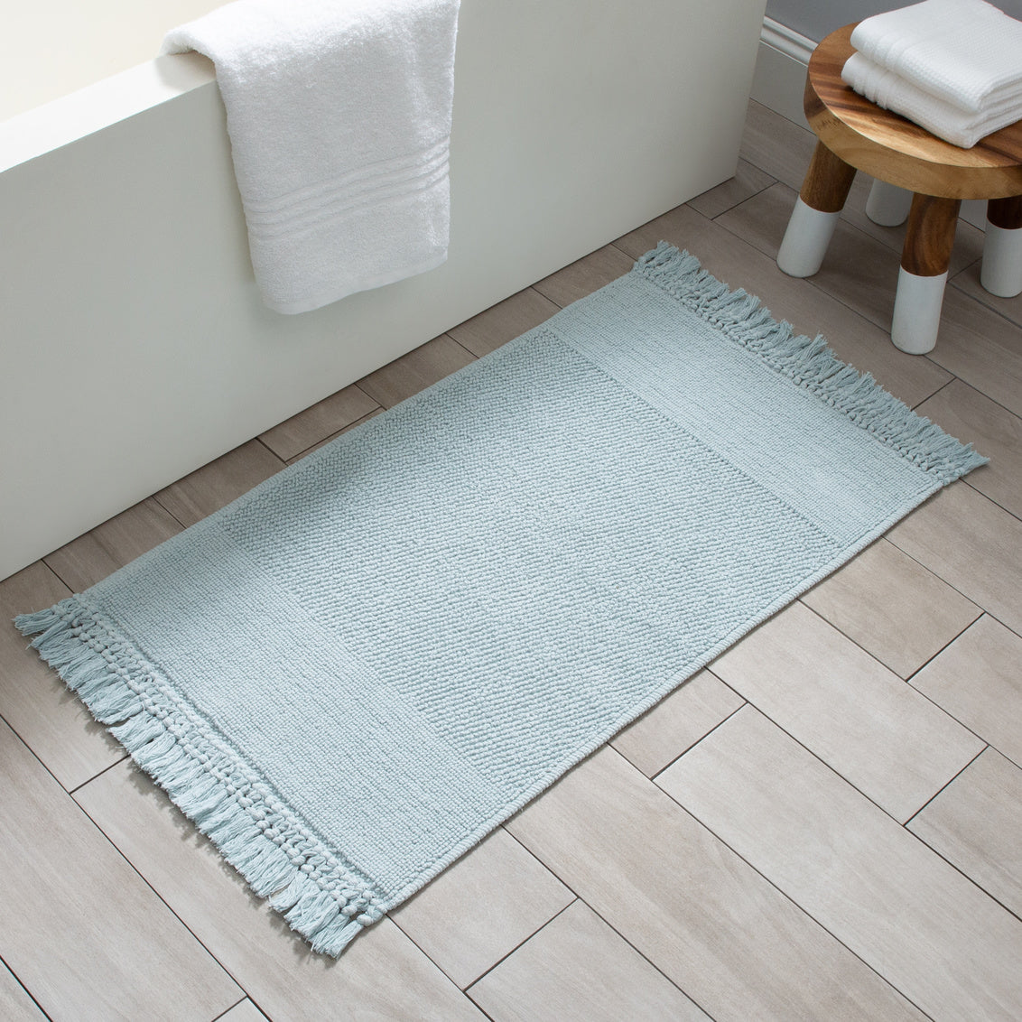 Moda At Home Carlaw Bath Mat Light Blue