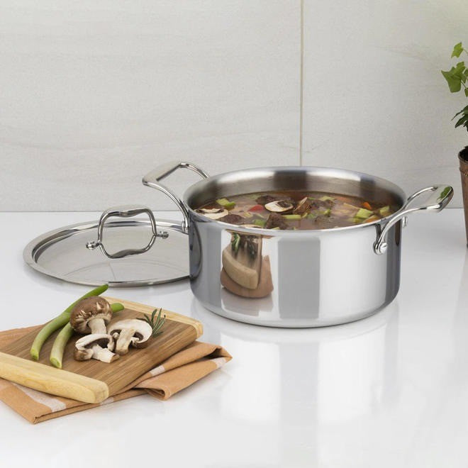 Meyer SuperSteel Tri-Ply Clad Dutch Oven - iQ living