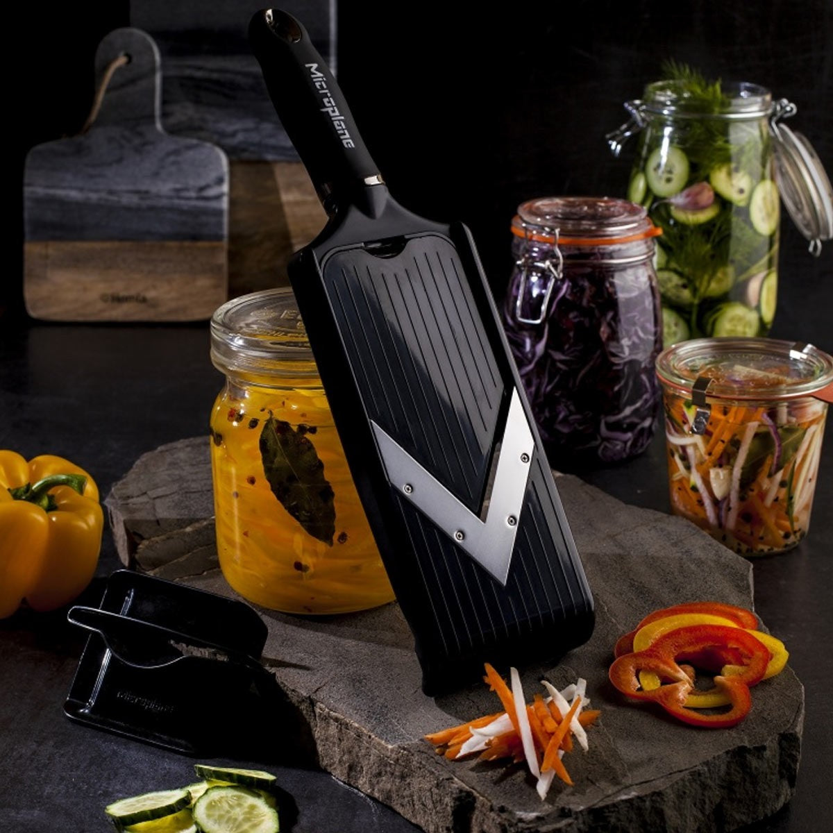 Microplane Adjustable Mandoline V-Slicer - iQ living