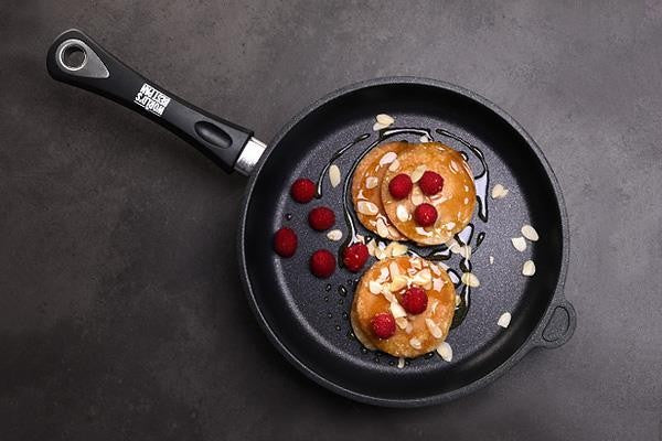 AMT Non-Stick Fry Pan - iQ living