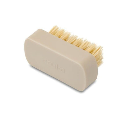 nouka Nail Brush