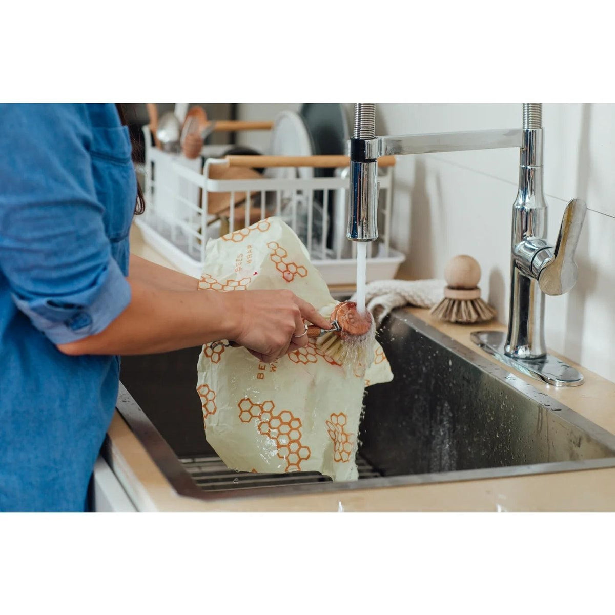 Bees Wrap Vegan Roll 14" x 52" - iQ living