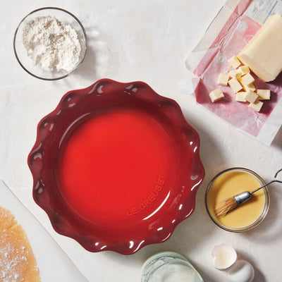 Le Creuset Heritage Fluted Pie Dish 9"