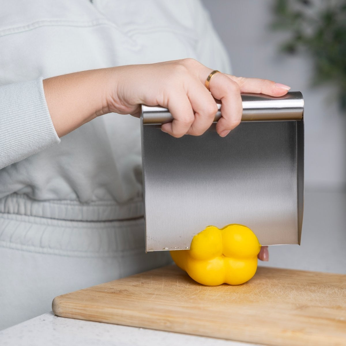 Fox Run Stainless Steel Food Scoop 6"
