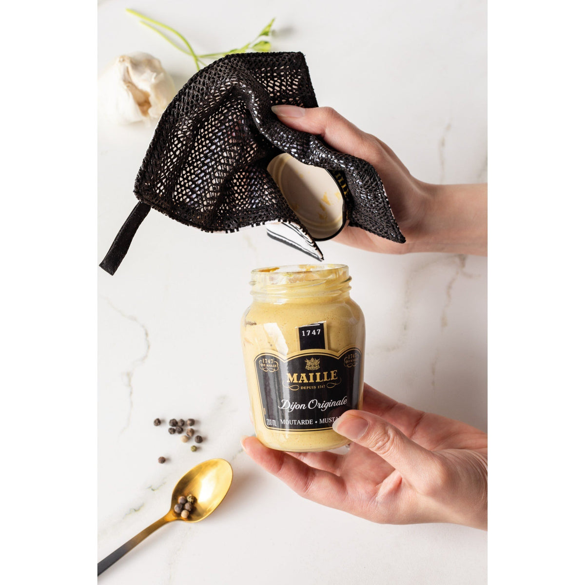 Now Designs Jar Gripper - iQ living