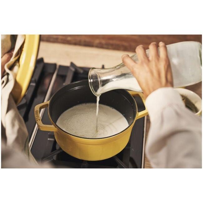 Staub Enameled Cast Iron Round Cocotte 5.2L - Special Colours