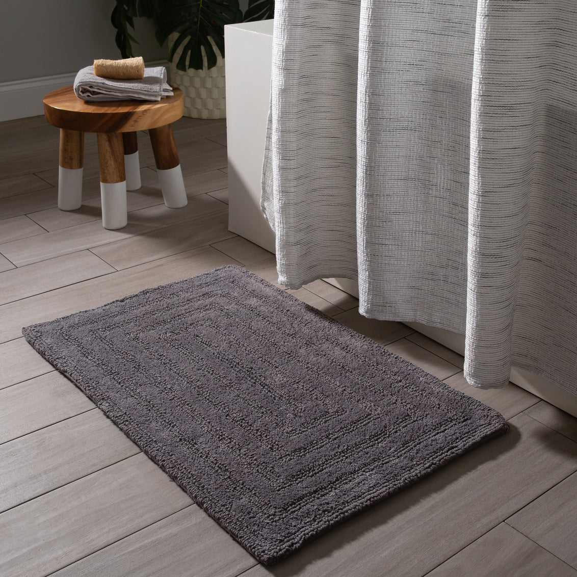 Moda At Home Amera Cotton Bath Floor Mat 20" x 30", Grey