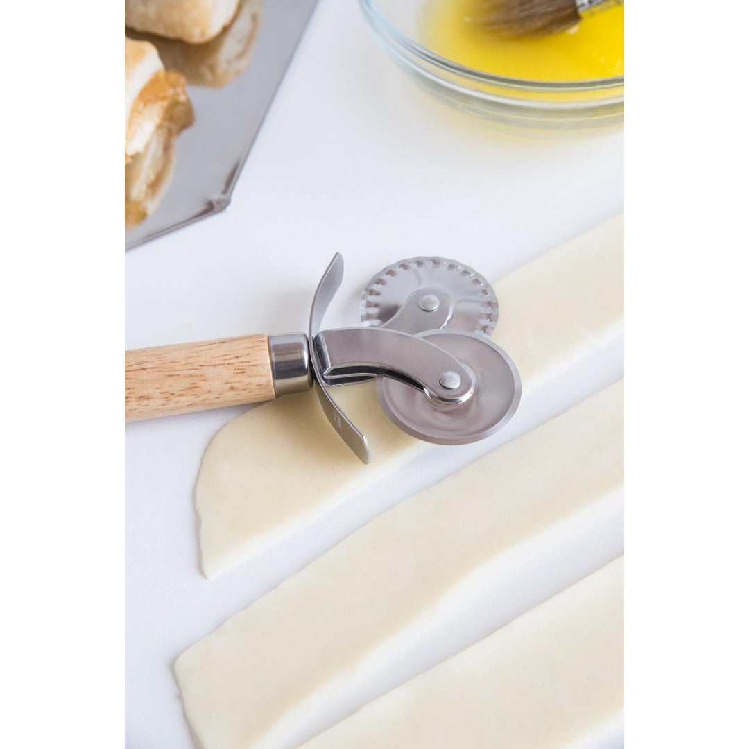 Fox Run Crimp & Cut Pastry Wheel - iQ living