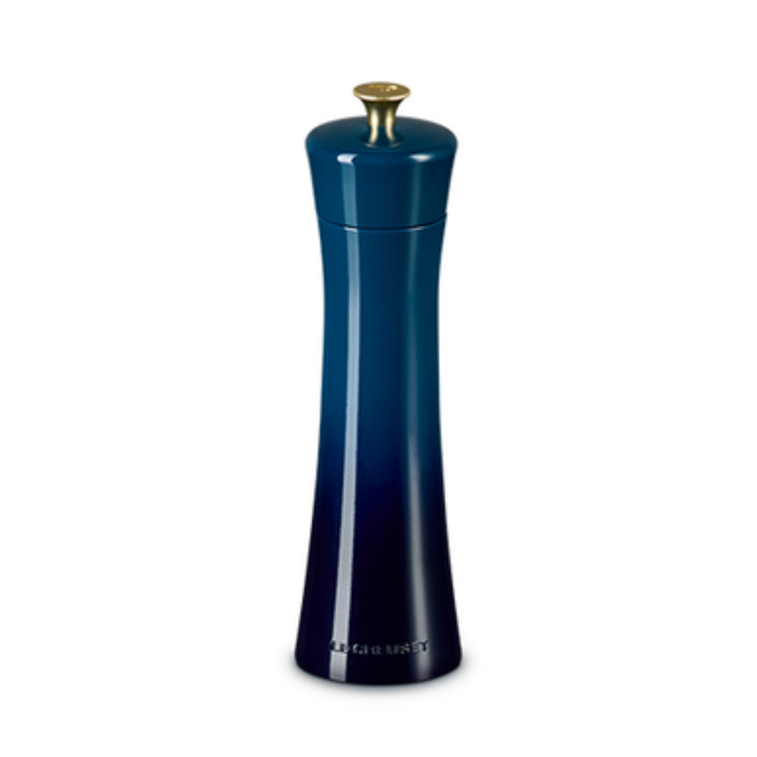 Le Creuset Minimalist Salt Mill 8"