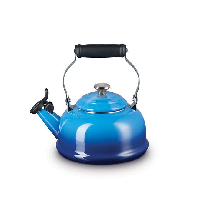 Le Creuset 1.6L Classic Whistling Tea Kettle