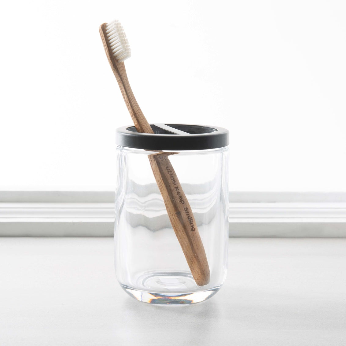 Moda At Home Jasper Toothbrush Holder - iQ living