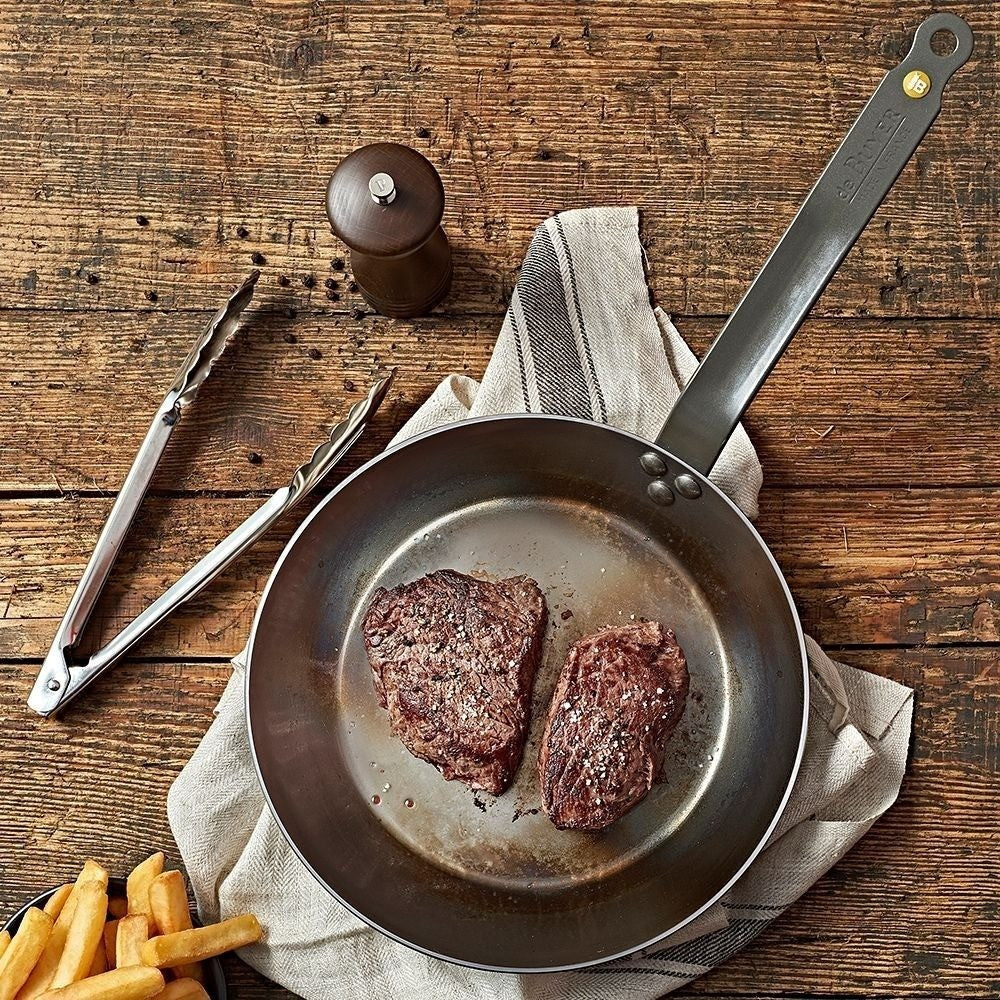De Buyer 'Mineral B' Beeswax Frying Pan - iQ living