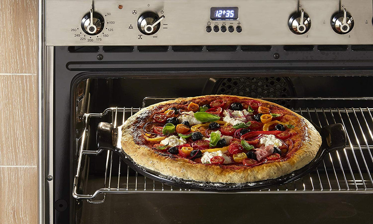 Emile Henry Smooth Pizza Stone Black 14"