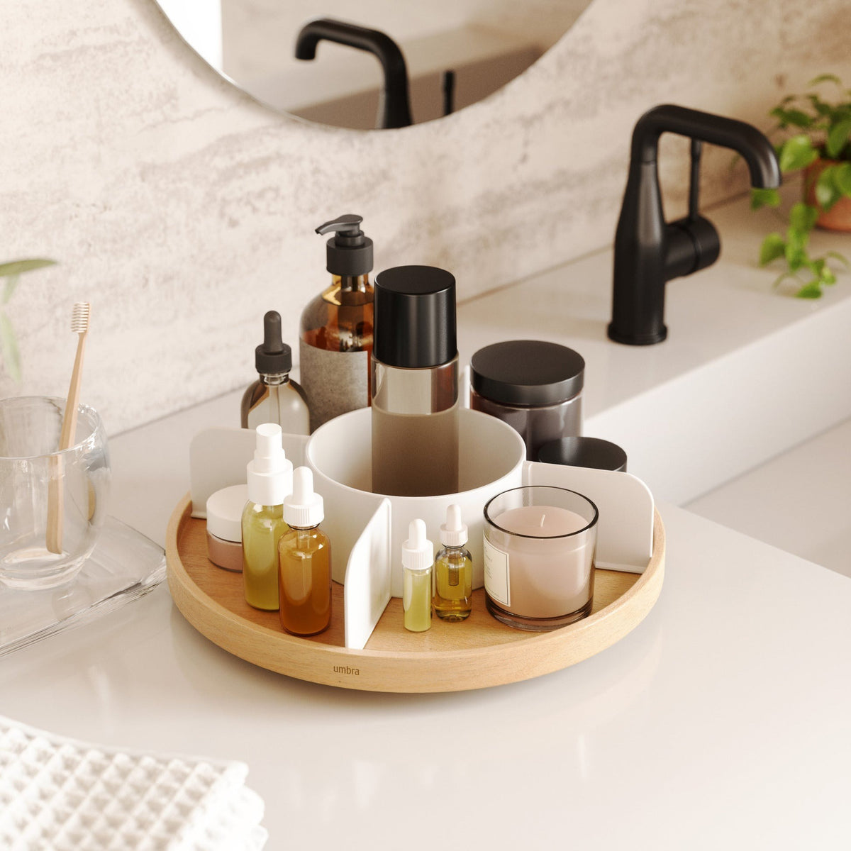 Umbra Bellwood Lazy Susan - iQ living