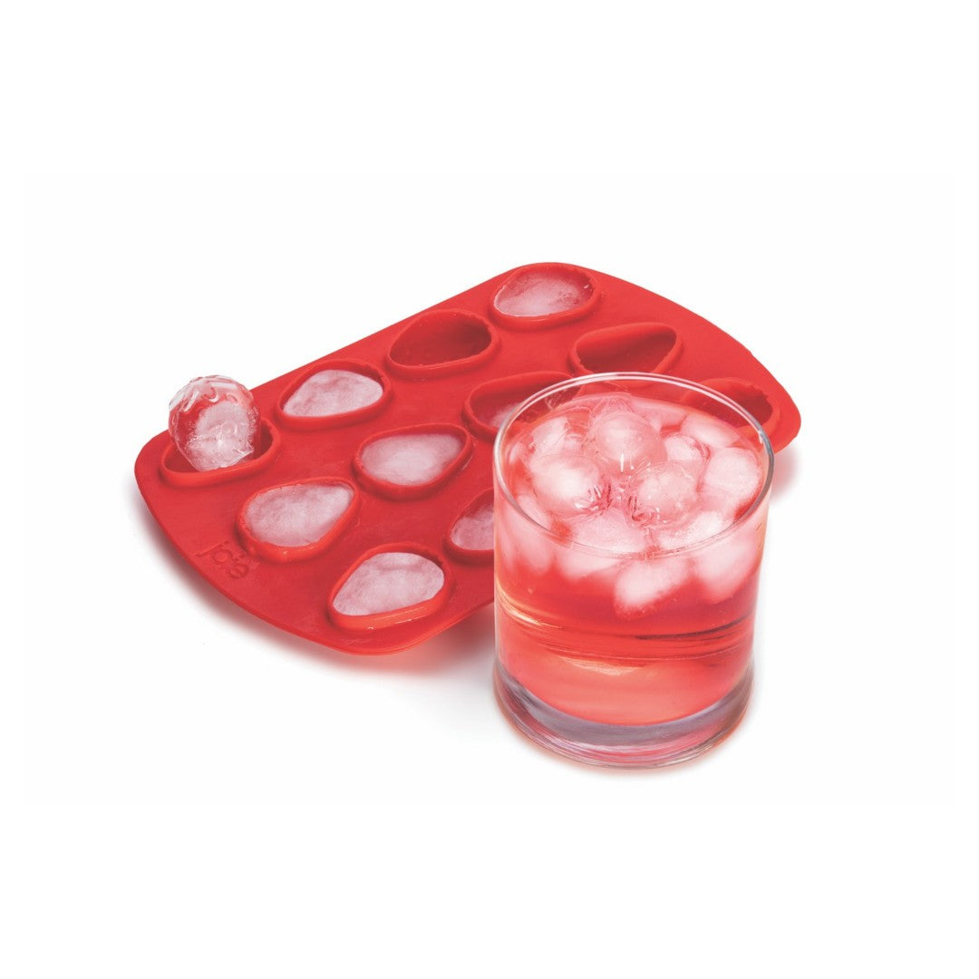 Joie 12 Cavity Chocolate Strawberry Mold - iQ living
