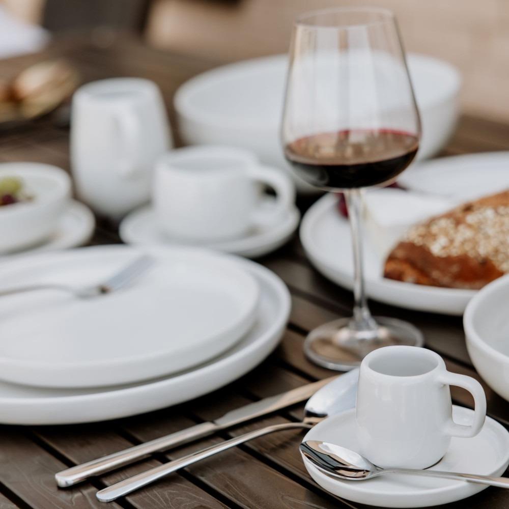 Brilliant Oslo Silver 16-Piece Flatware Set