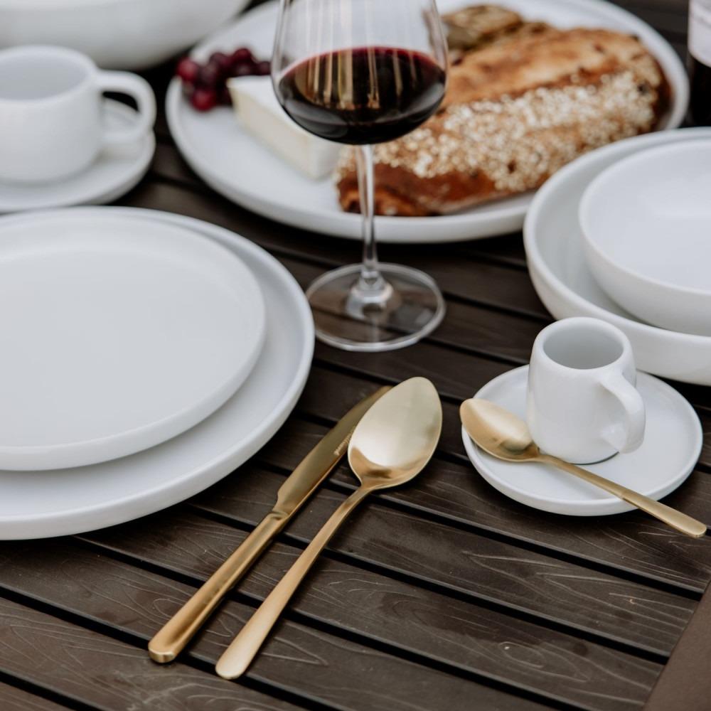 Brilliant Oslo Gold 16-Piece Flatware Set