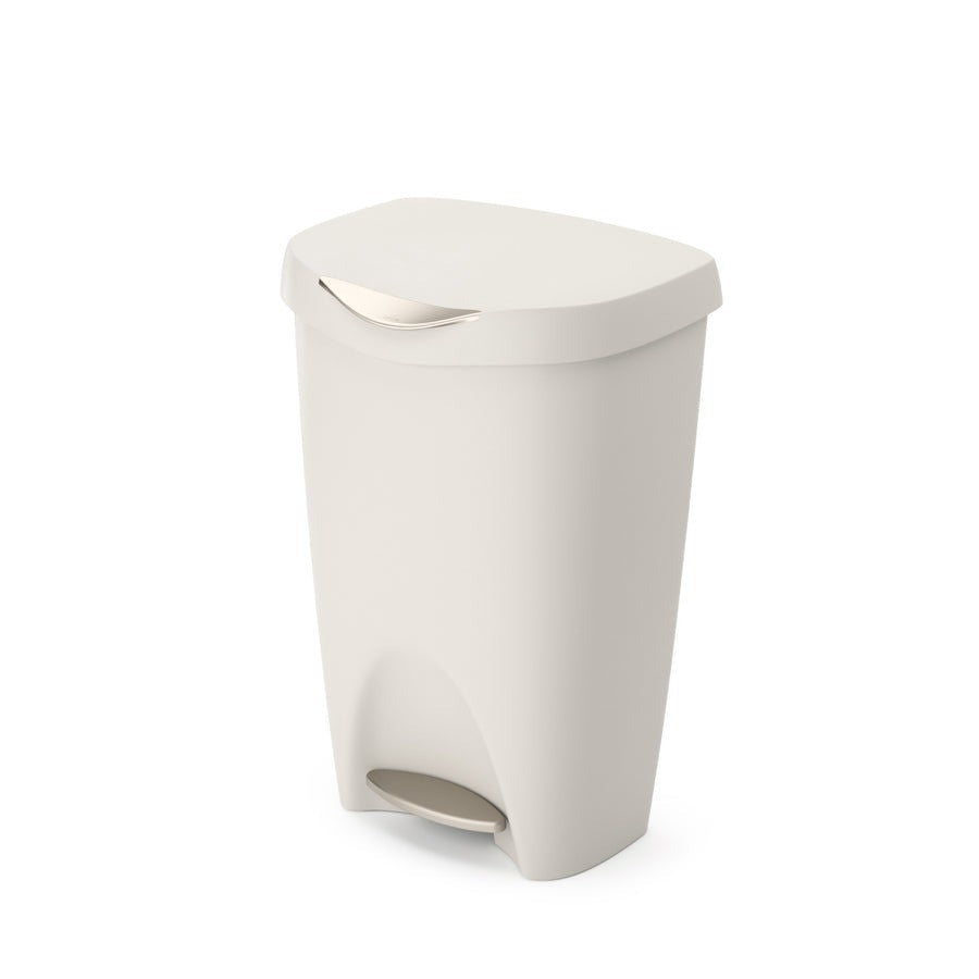 Umbra Brim Step Can 50L - iQ living