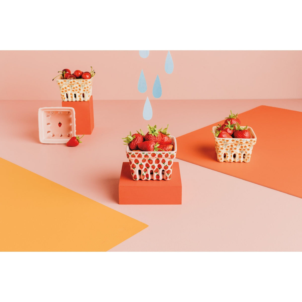 Danica Berry Basket Strawberries - iQ living
