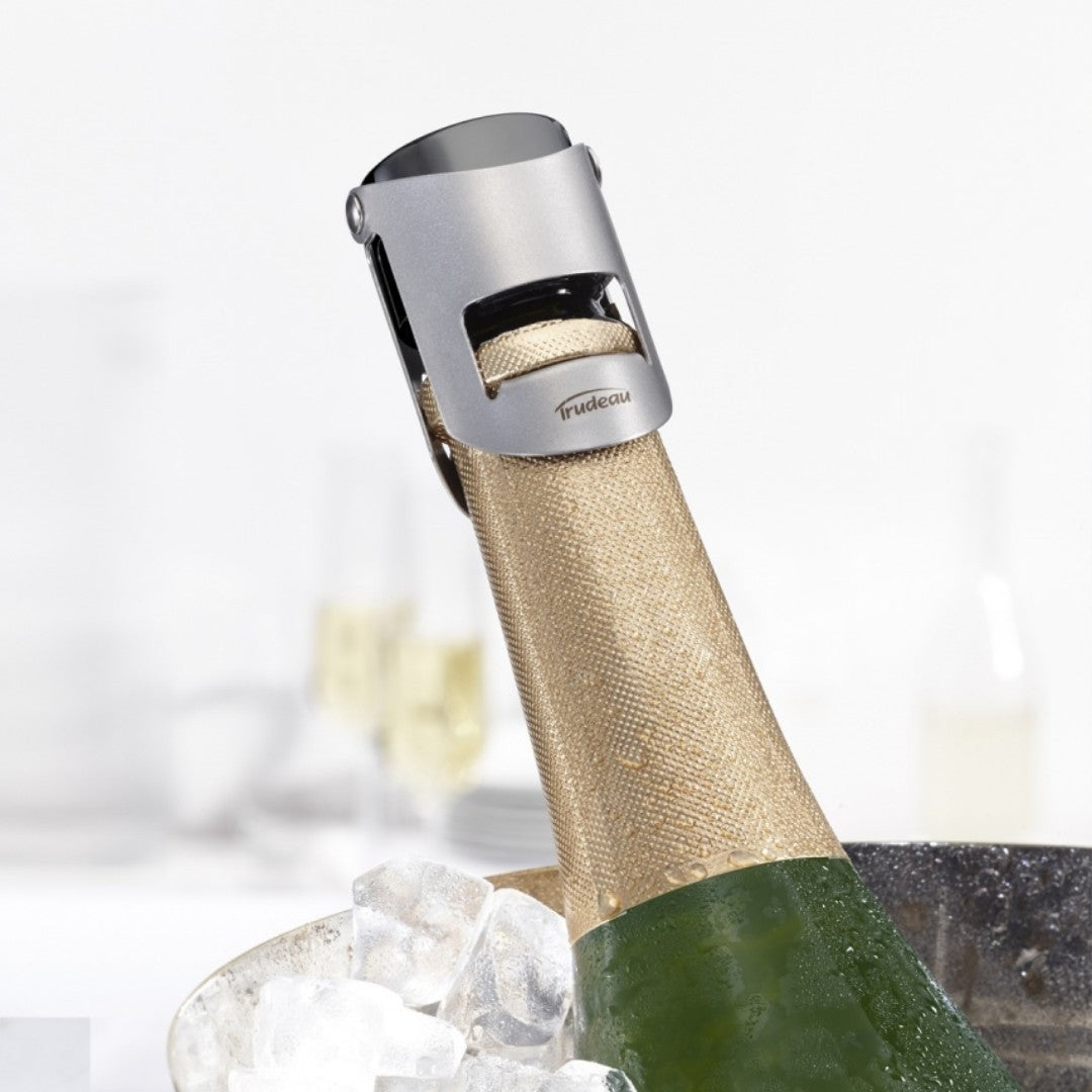 Trudeau Champagne Stopper
