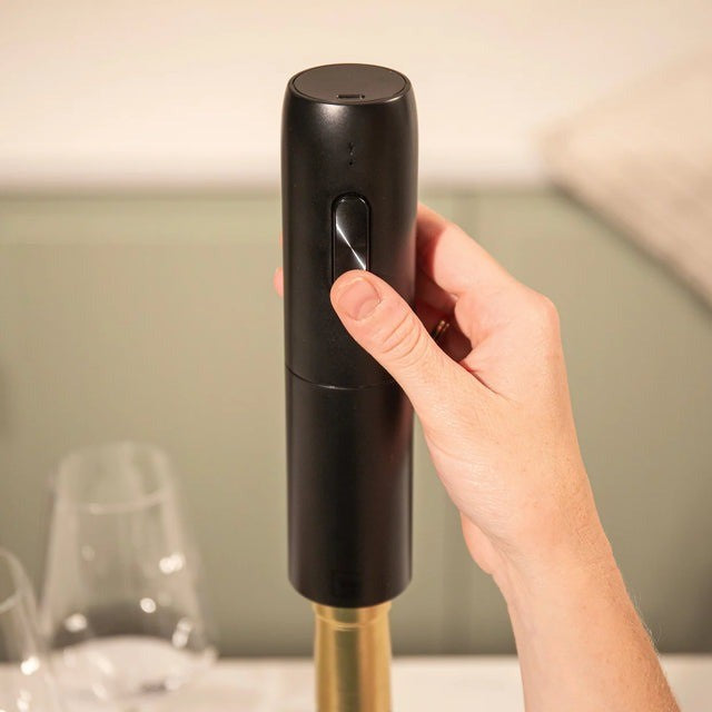 Vacu Vin Electric Wine Opener - iQ living