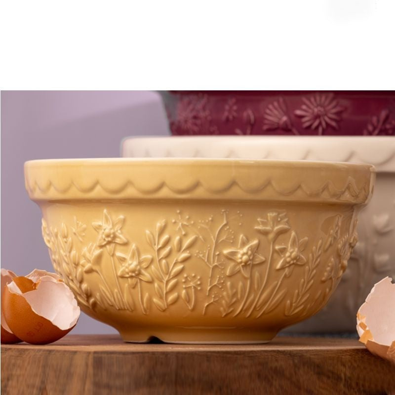 Mason Cash Mixing Bowl In The Meadow Yellow 1L - iQ living