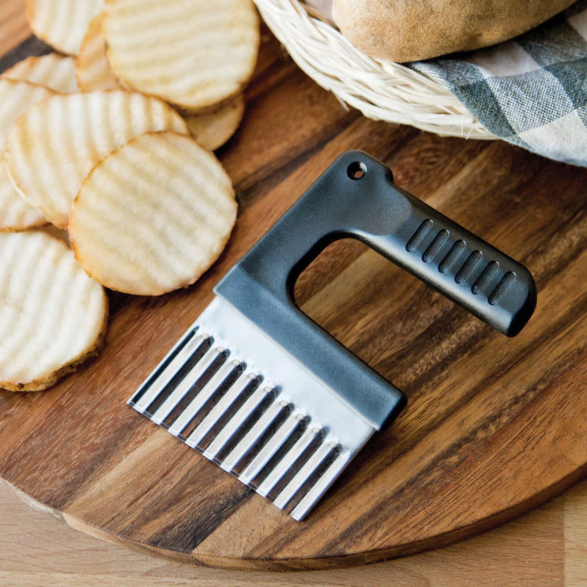 Fox Run Wavy Veggie Slicer