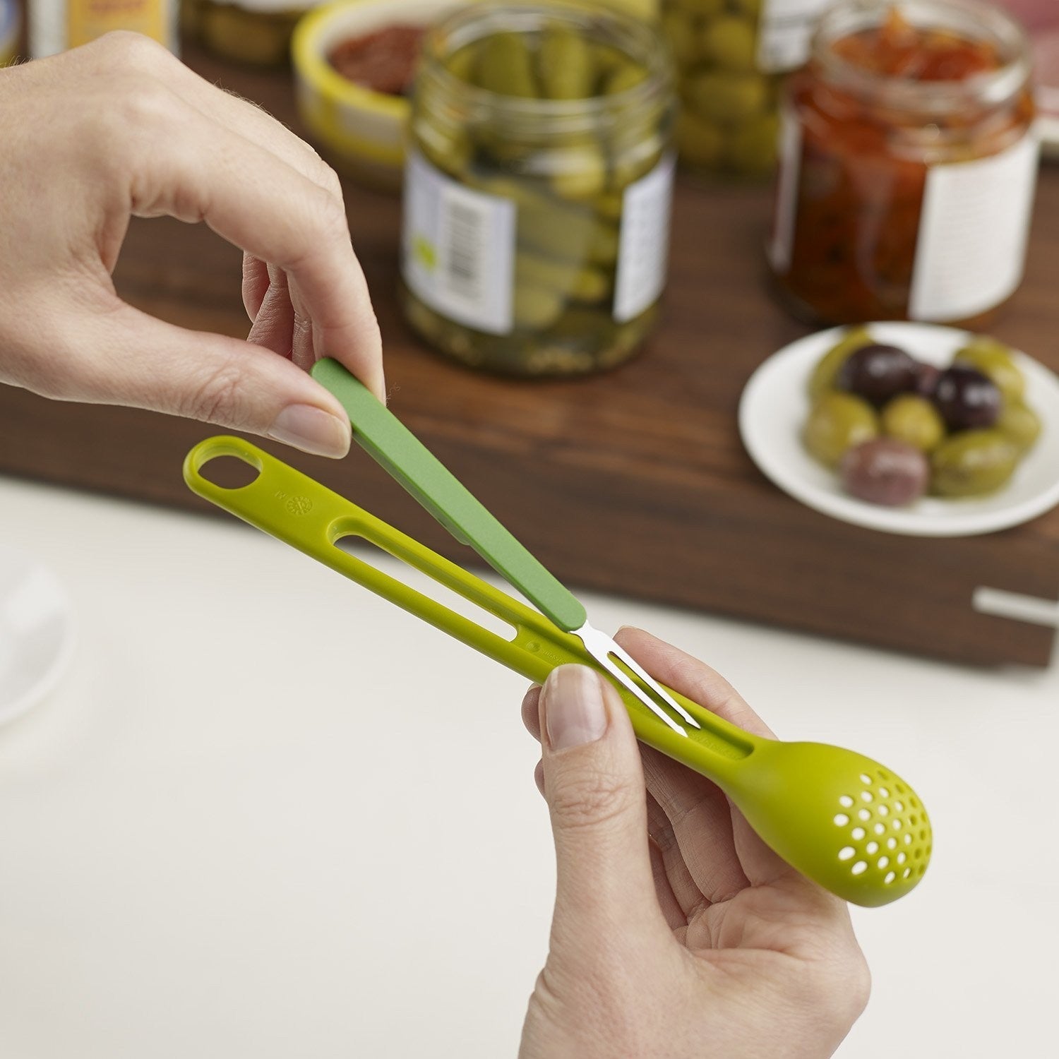 Joseph Joseph Scoop & Pick Jar Spoon & Fork