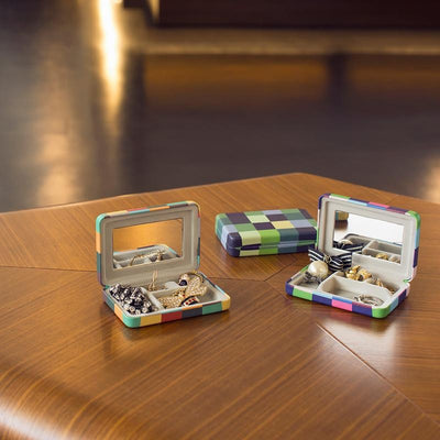 Kikkerland Plaid Travel Jewelry Case