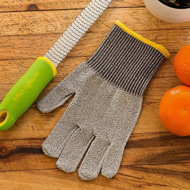 Microplane Kid Cut Resistant Glove - iQ living