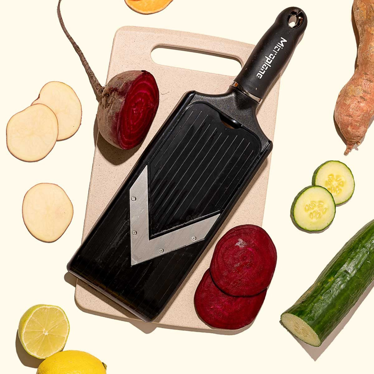 Microplane Adjustable Mandoline V-Slicer - iQ living