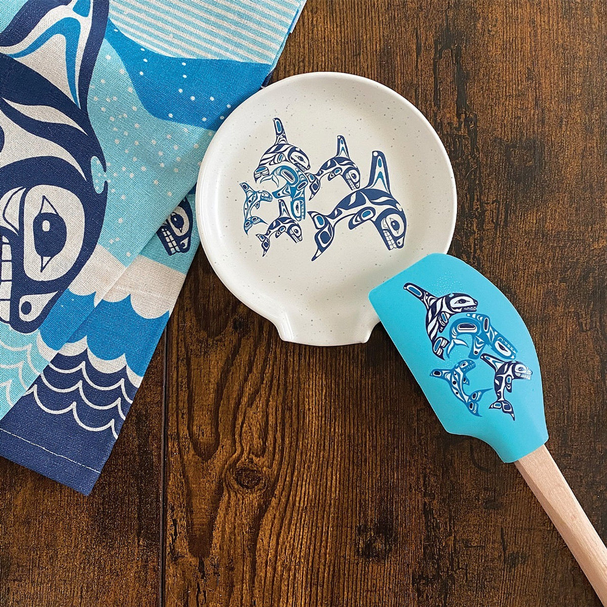 Native Northwest Spoon Rest Orca Family - iQ living