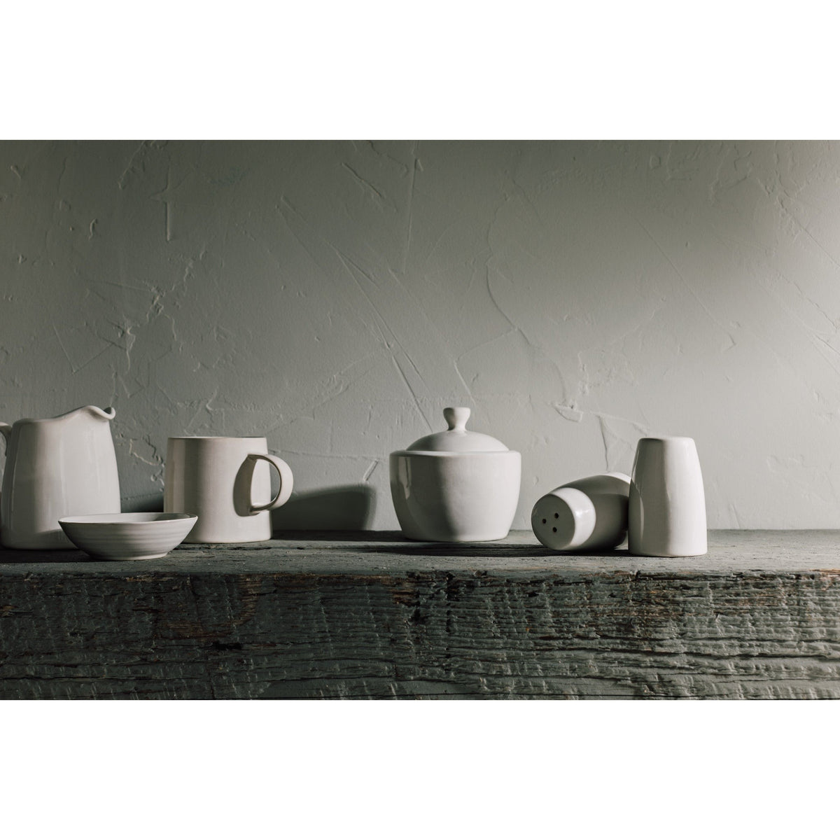 Danica Aquarius Oyster Creamer