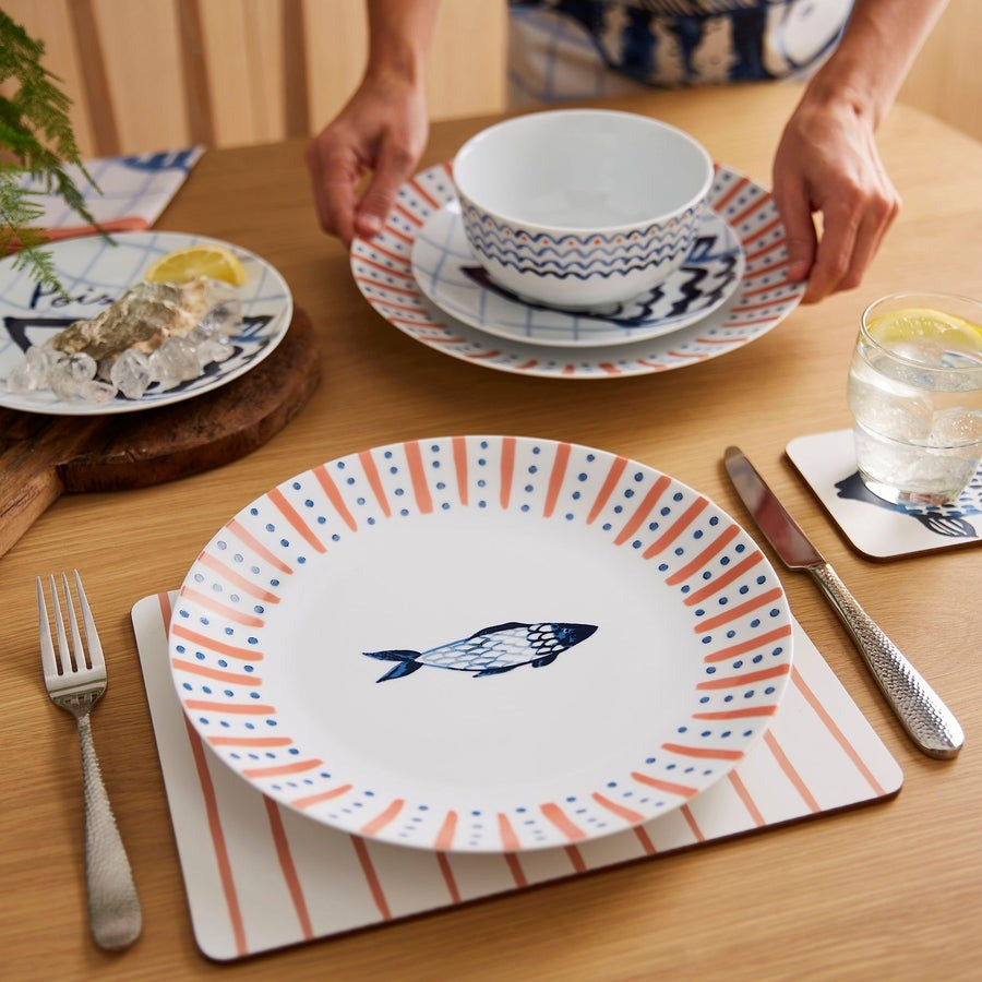 Ulster Weavers Catch Of The Day Dinner Plate 11"