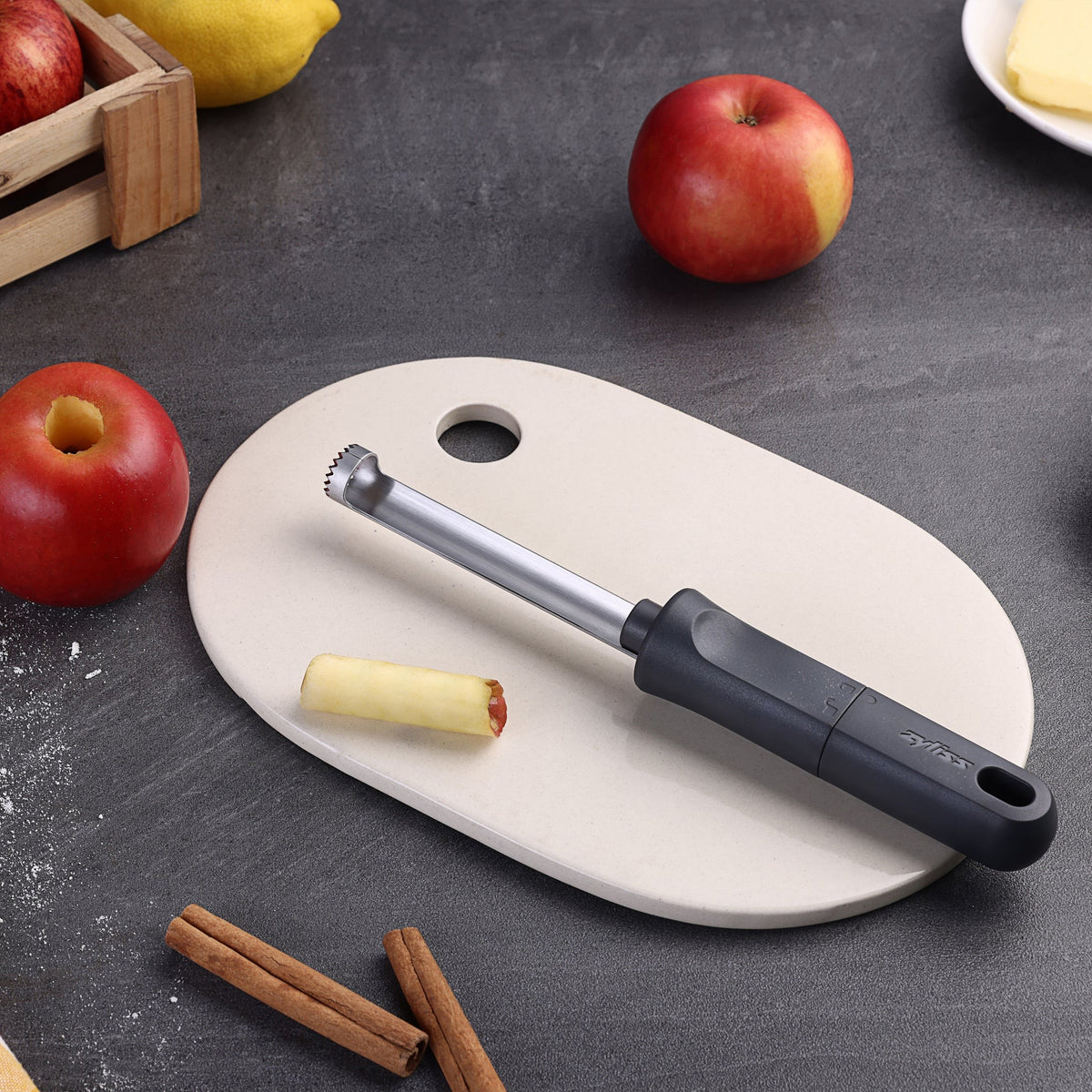 Zyliss Cleverly Sustainable Easy Twist Apple Corer