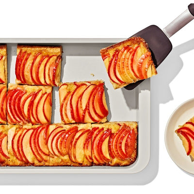 OXO PRO Ceramic Rectangular Cake Pan 9" x 13"