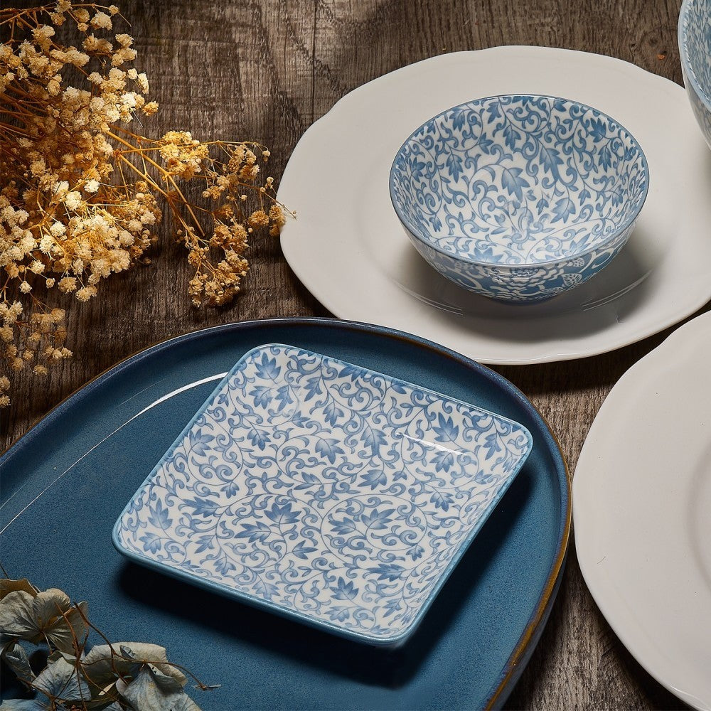 Brilliant Denim Daisy Appetizer Plate 4.75" - iQ living