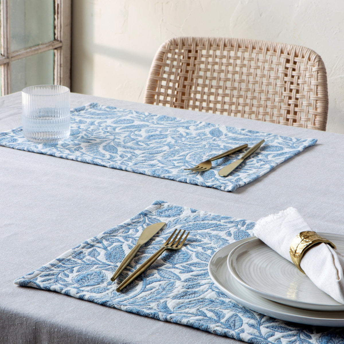 Danica Placemat Larkspur Topiary 13" x 19"