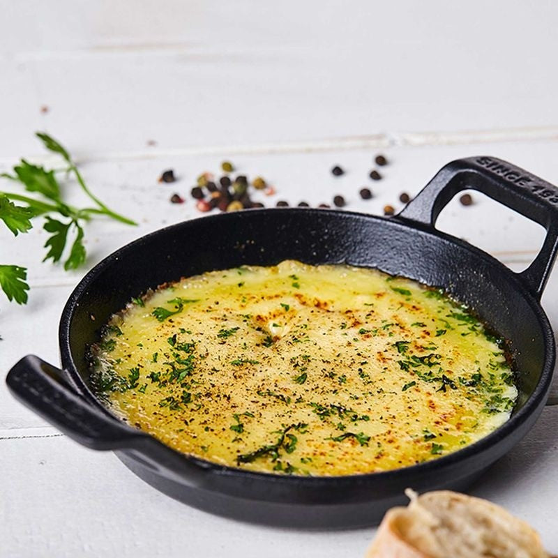 Victoria Cast Iron Mini Baker 5.5" - iQ living
