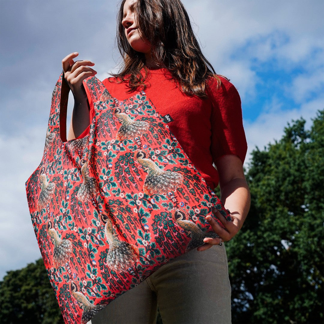 LOQI Tote Bag - Red Peacock Power