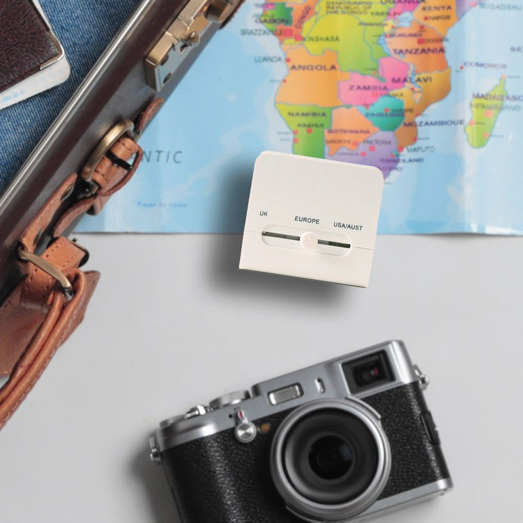 Kikkerland Travel Adapter