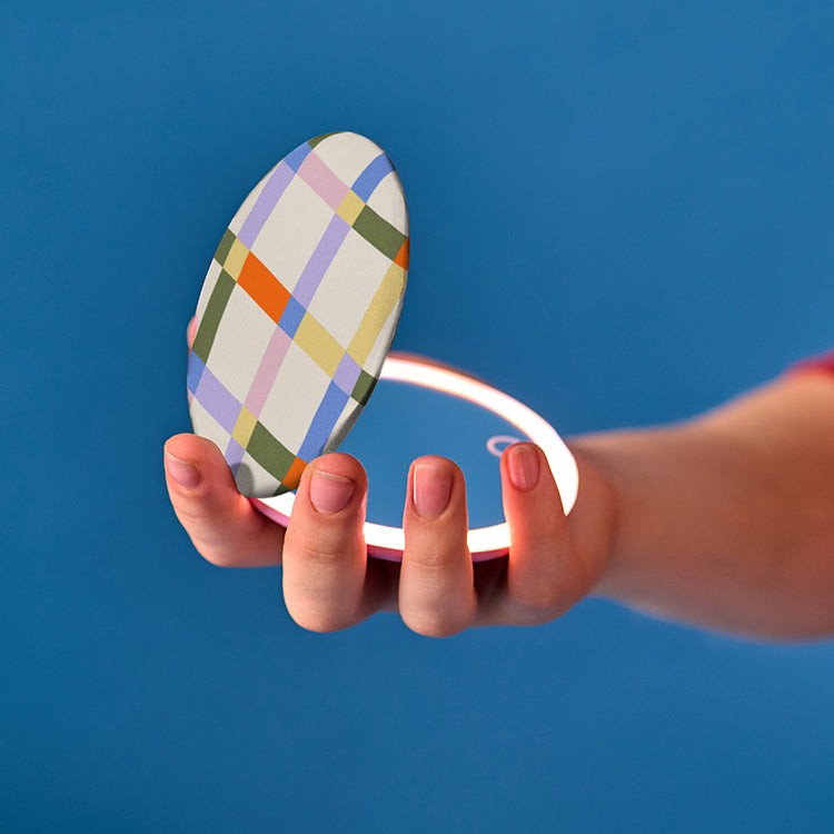 Kikkerland Inkerie LED Pocket Mirror