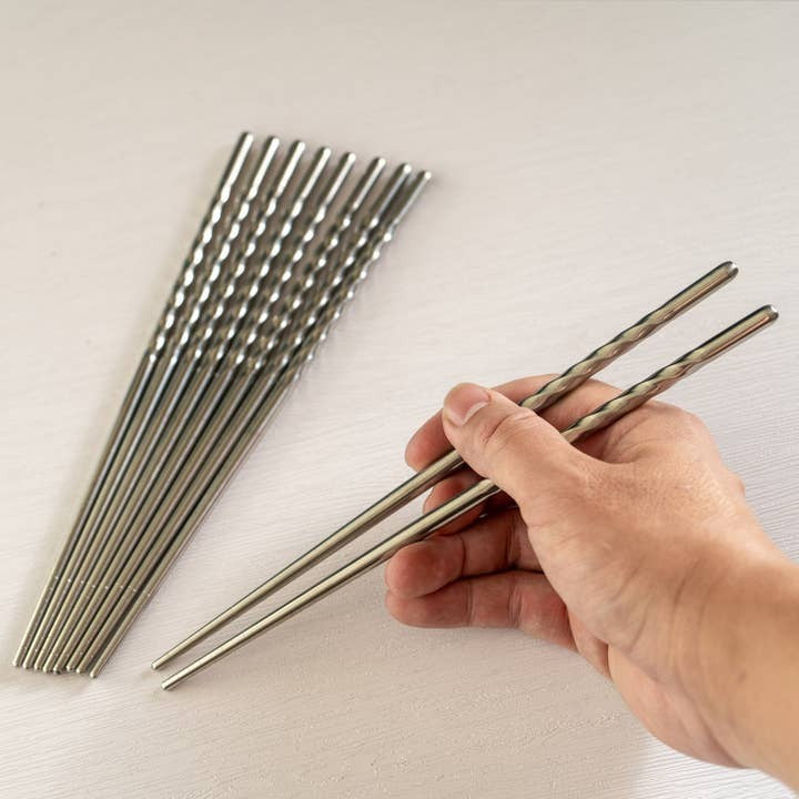 Urban Tokyo Chopsticks Set Of 5 - Twisted Swirl