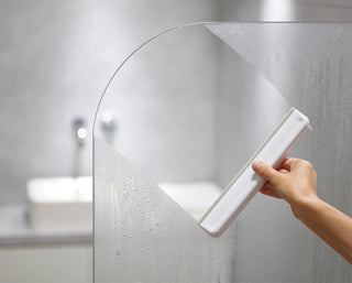 Joseph Joseph EasyStore Shower Squeegee