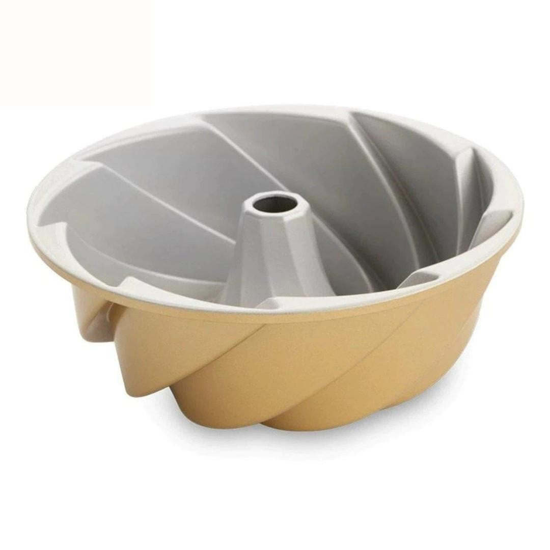Nordic Ware Heritage Bundt Cake Pan